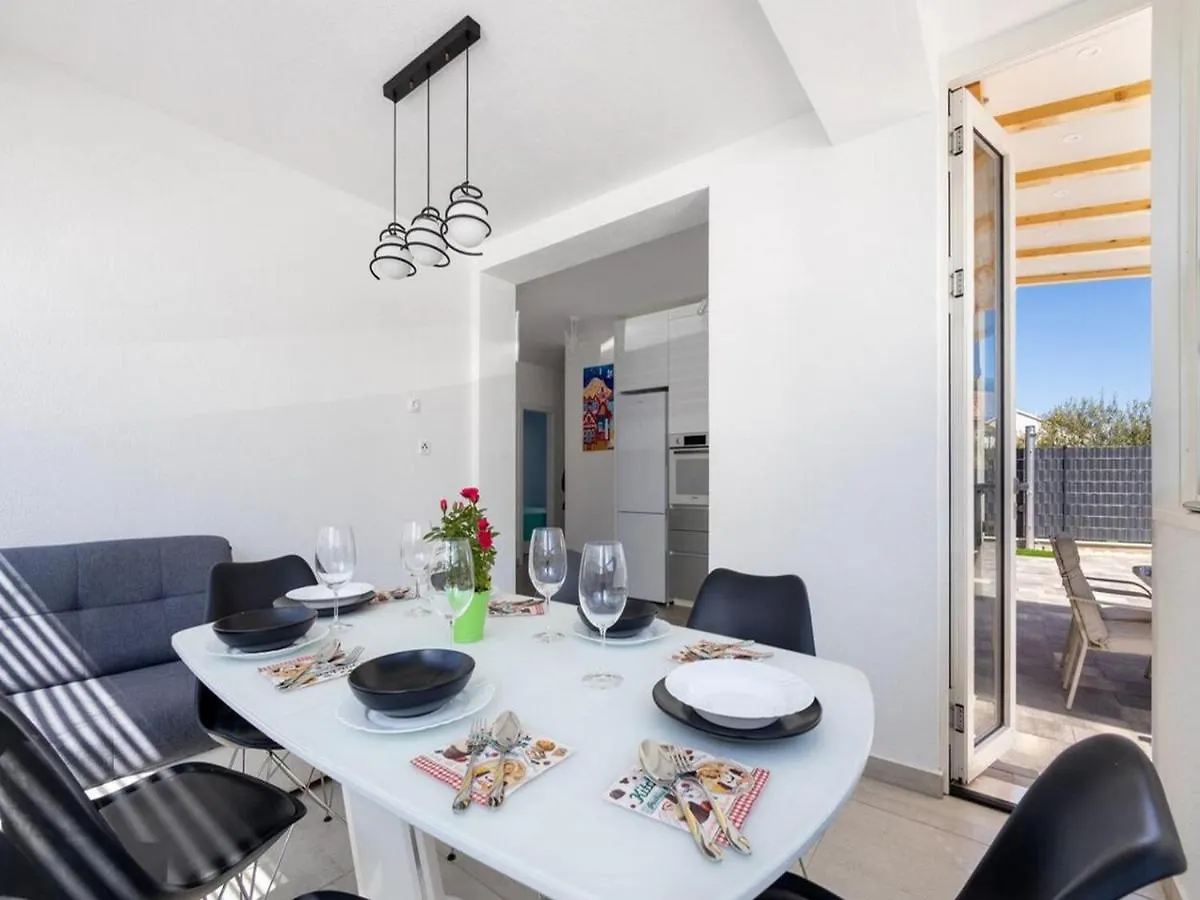 Apartment Krempy Trogir Croatia