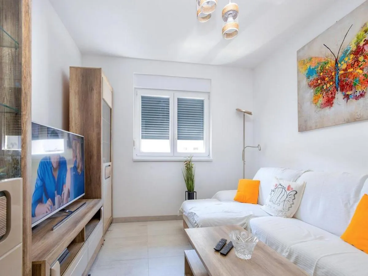 Apartment Krempy Trogir